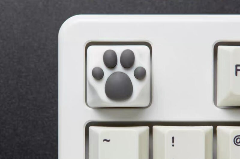 ZOMOPLUS Catty – White & Grey Cat’s Paw DIY Customized Key Cap - Image 5